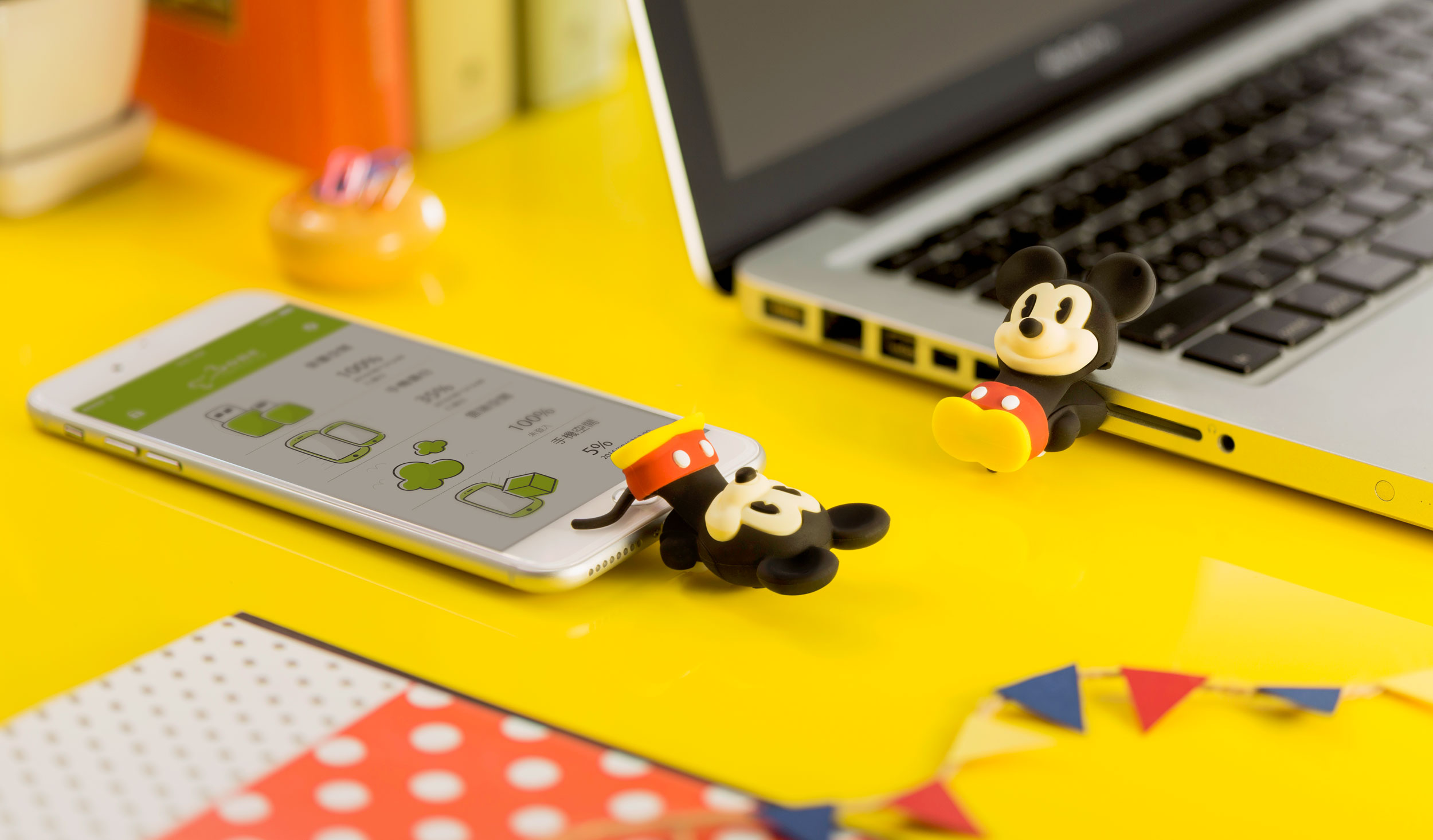 Mickey Mouse - iDualDriver - iOS Flash Drive - USB Drive - Figurines -  Mobile Life - Products - Bone